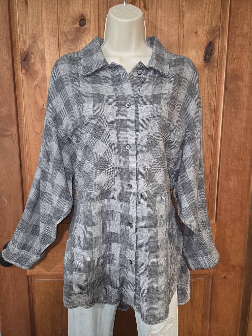 TALULAH Gray Plaid Overaized Button-Down Shirt